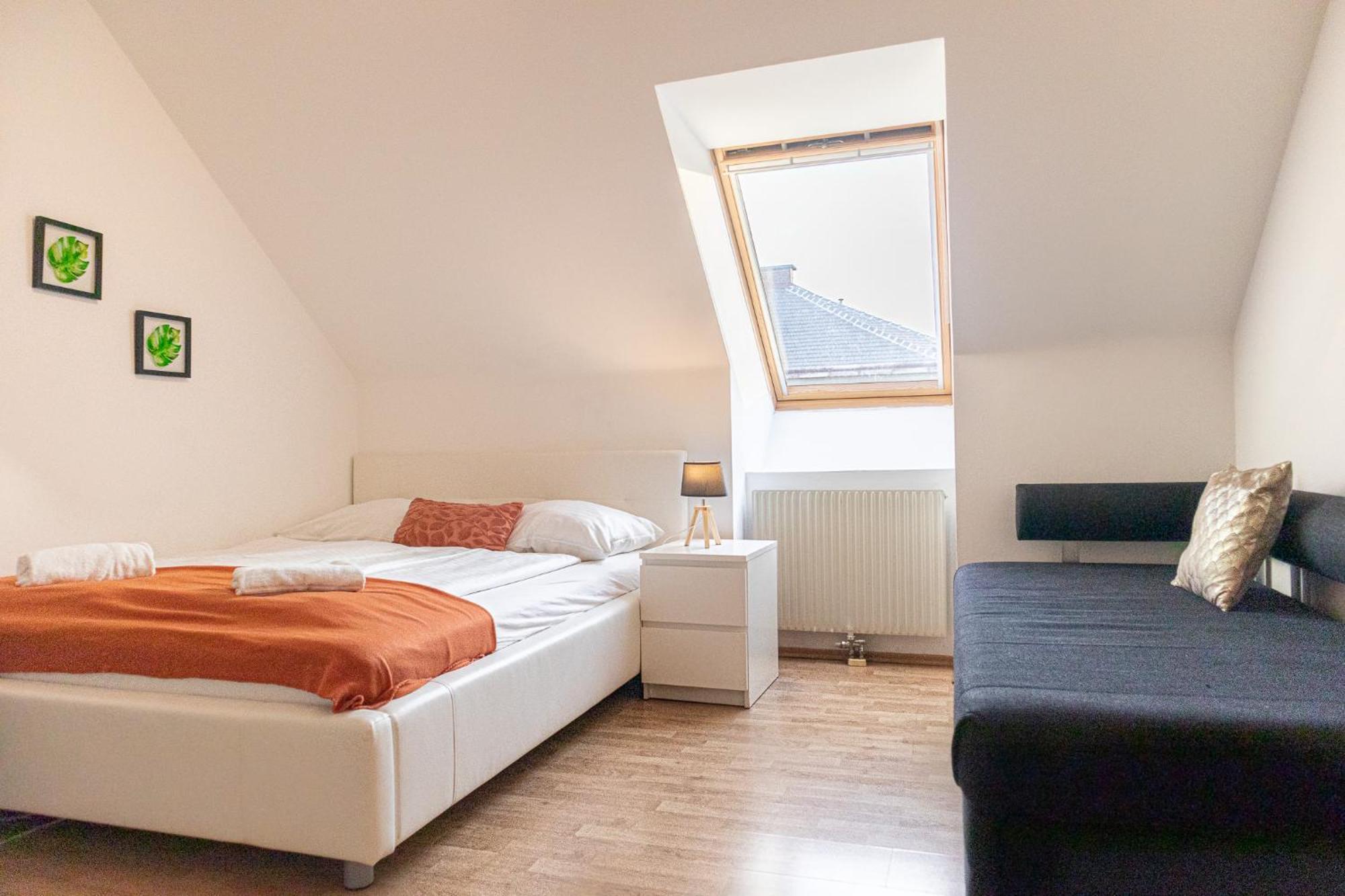 Comfy 2br Apt, Near Bahnhof Rennweg & Belvedere Apartment Wien